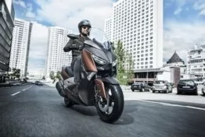 XMAX MAXİ SCOOTER 125 cc | Maxi scooter for rent 1 Holiday Excursion Maxi scooter for rent 1 |
