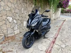XMAX MAXİ SCOOTER 125 cc | scooter for rent 1 Holiday Excursion scooter for rent 1 |