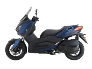 XMAX MAXİ SCOOTER 125 cc | yamaha x max kiralik Holiday Excursion yamaha x max kiralik |