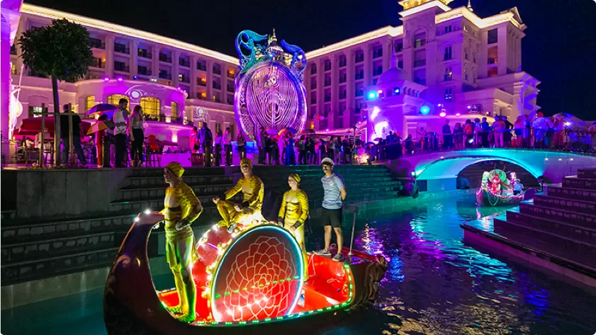 land of legends night events img |
