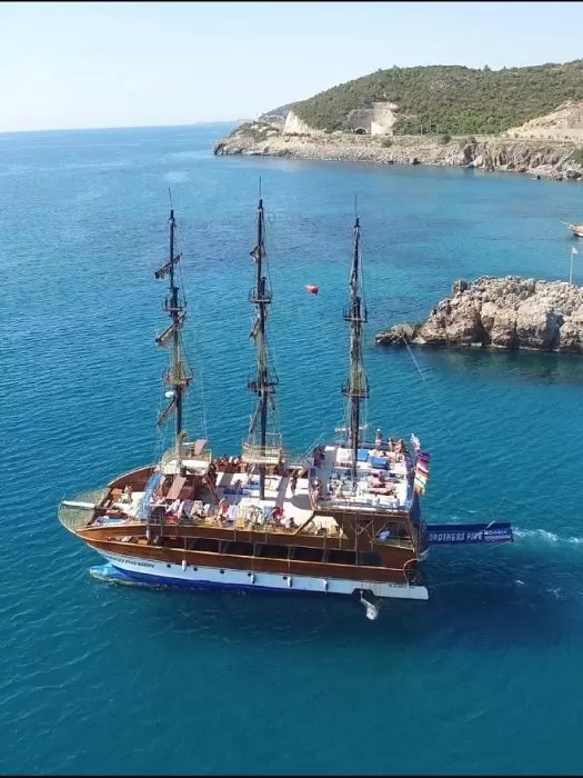 ALANYA KATAMARAN TEKNE TURU | Alanya Catamaran Boat Trip 1 Holiday Excursion Alanya Catamaran Boat Trip 1 |