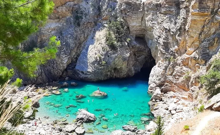 Gazipaşa King Bay (Kral koyu) | Delikdeniz1 Holiday Excursion Delikdeniz1 |