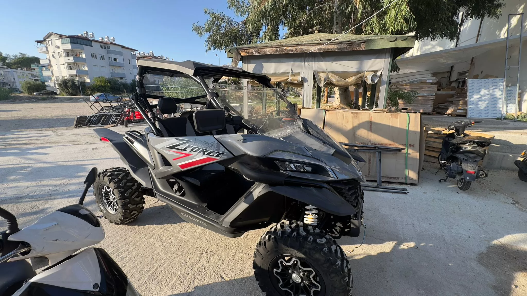 Utv Zforce 000 |
